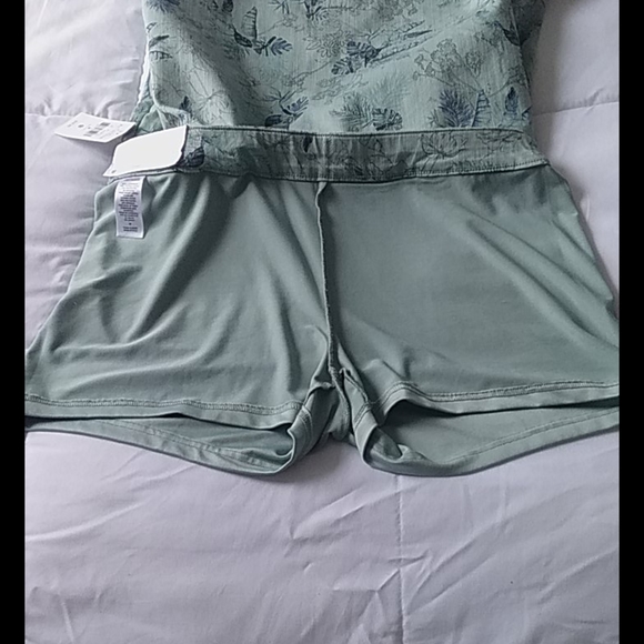 Skirt/skory NWTS - Picture 2 of 3